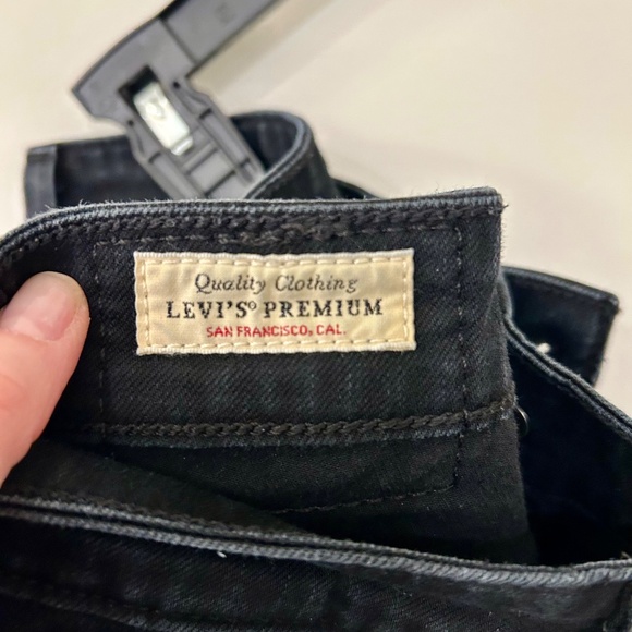 Levi’s 721 HIGH RISE SKINNY WOMEN'S JEANS 29 x 32 - Picture 7 of 7